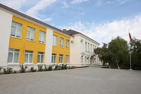 Губернатор Андрей Бочаров оценил результаты проектов социального разви