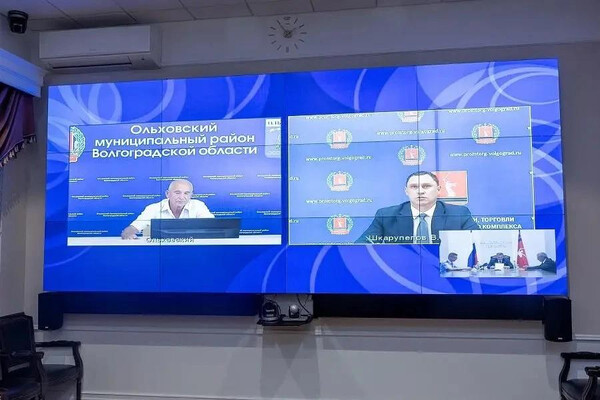 Губернатор Андрей Бочаров провел личный прием граждан